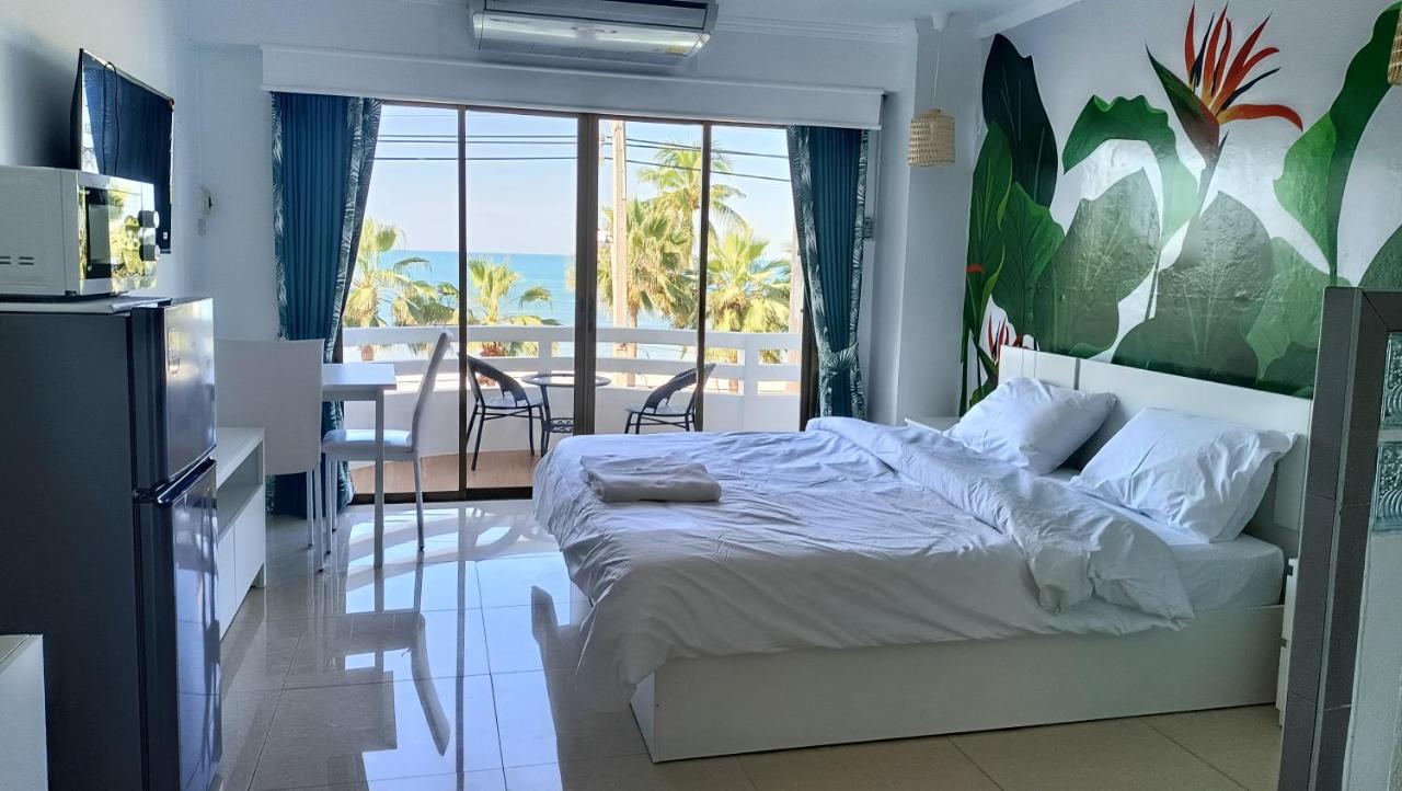 Boho Rent A Room Praia de Jomtien Exterior foto