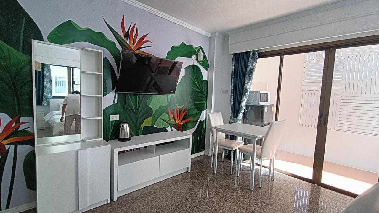 Boho Rent A Room Praia de Jomtien Exterior foto